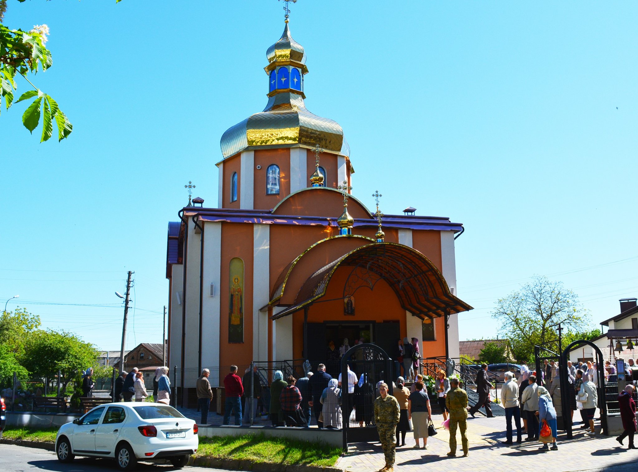 У ЛУЦЬКУ ОСВЯТИЛИ НОВИЙ ХРАМ