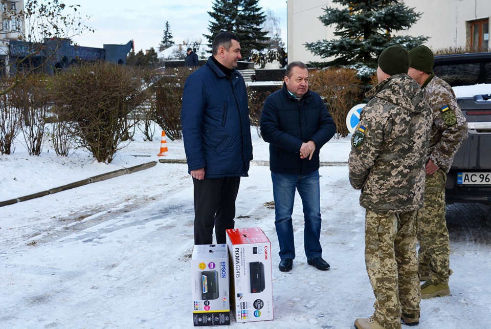 ВОЛИНСЬКИМ ВІЙСЬКОВИМ ПЕРЕДАЛИ ОРГТЕХНІКУ