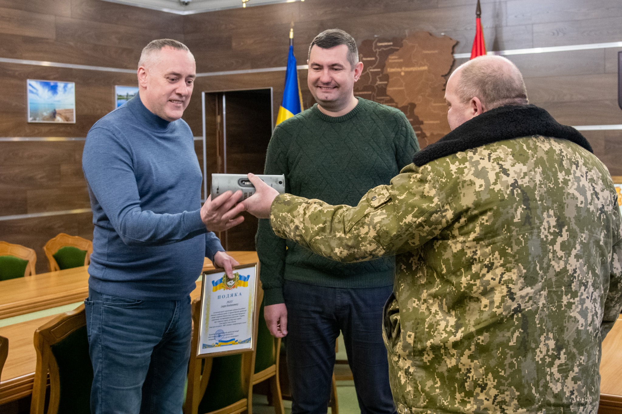 АВІАТОРИ ВІДЗНАЧИЛИ ДЕПУТАТА ОБЛАСНОЇ РАДИ ІГОРЯ ЛЕХА