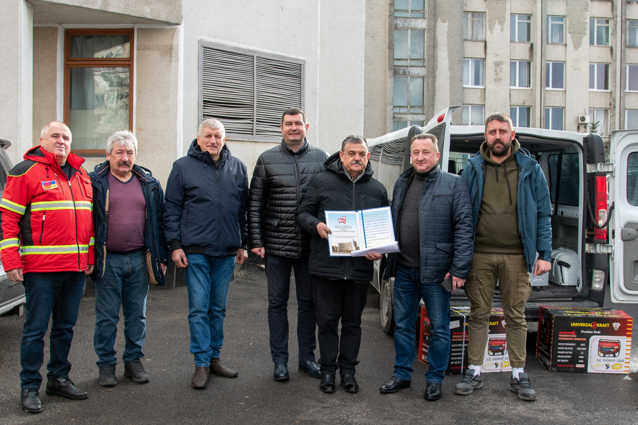 ЩЕ 5 ГЕНЕРАТОРІВ ДЛЯ ВІЙСЬКОВИХ ТА МЕДИКІВ