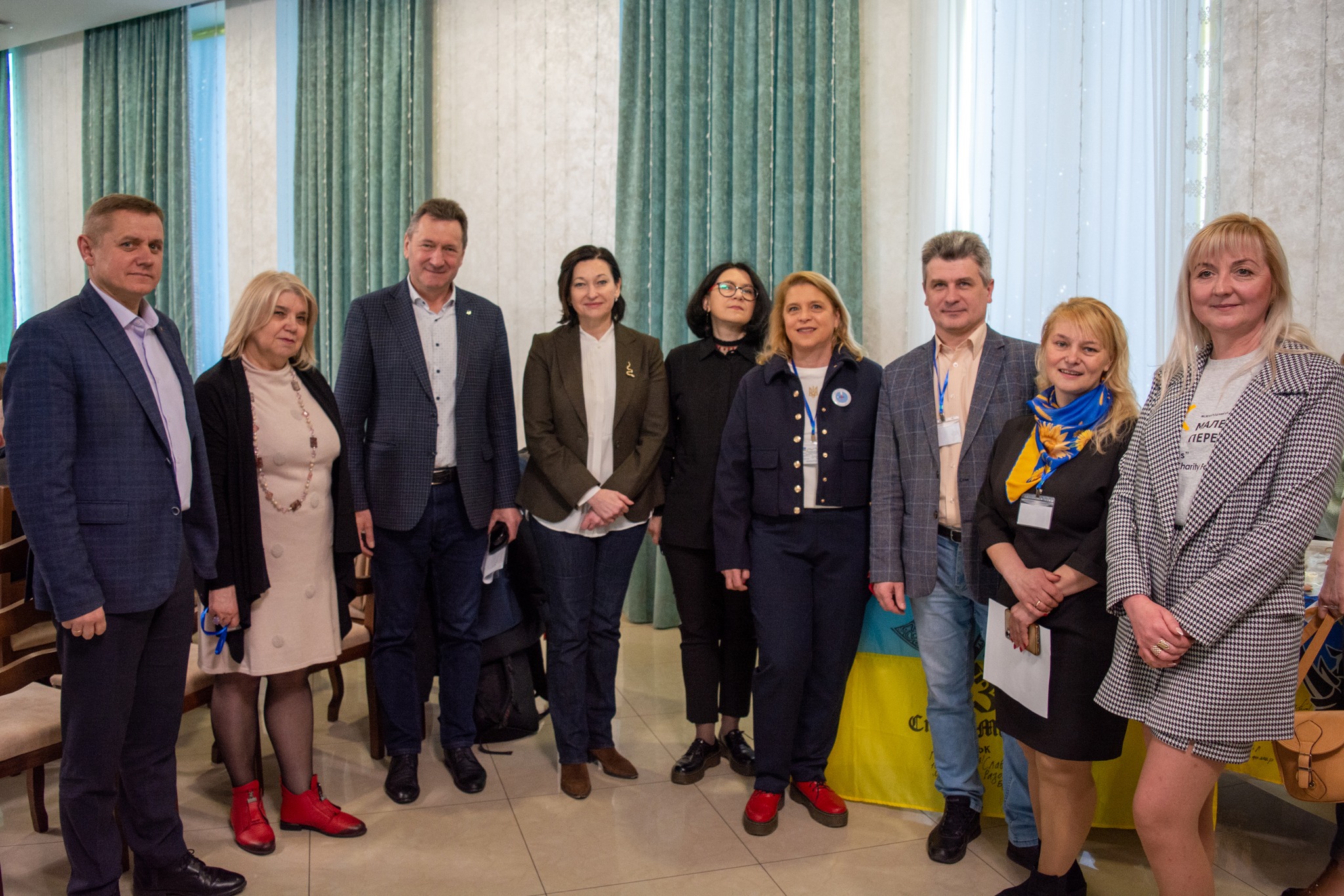 ВЗАЄМОДІЯ ВОЛОНТЕРІВ – ОПОРА УКРАЇНИ