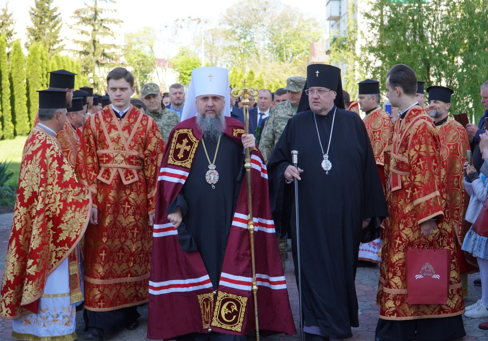 ПРЕДСТОЯТЕЛЬ ПЦУ ВІДВІДАВ МІСЦЯ ХРЕСТИТЕЛЯ РУСІ-УКРАЇНИ