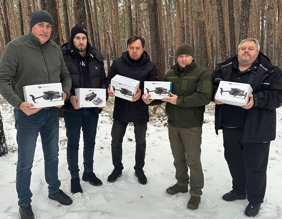 ДРОНИ ВІД ВОЛИНЬРАДИ УЖЕ ПРАЦЮЮТЬ НА ФРОНТІ
