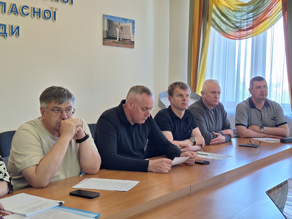 ДЕПУТАТИ ЗАСЛУХАЛИ ЗВІТИ КЕРІВНИКІВ ОБЛАСНИХ КОМУНАЛЬНИХ ЗАКЛАДІВ