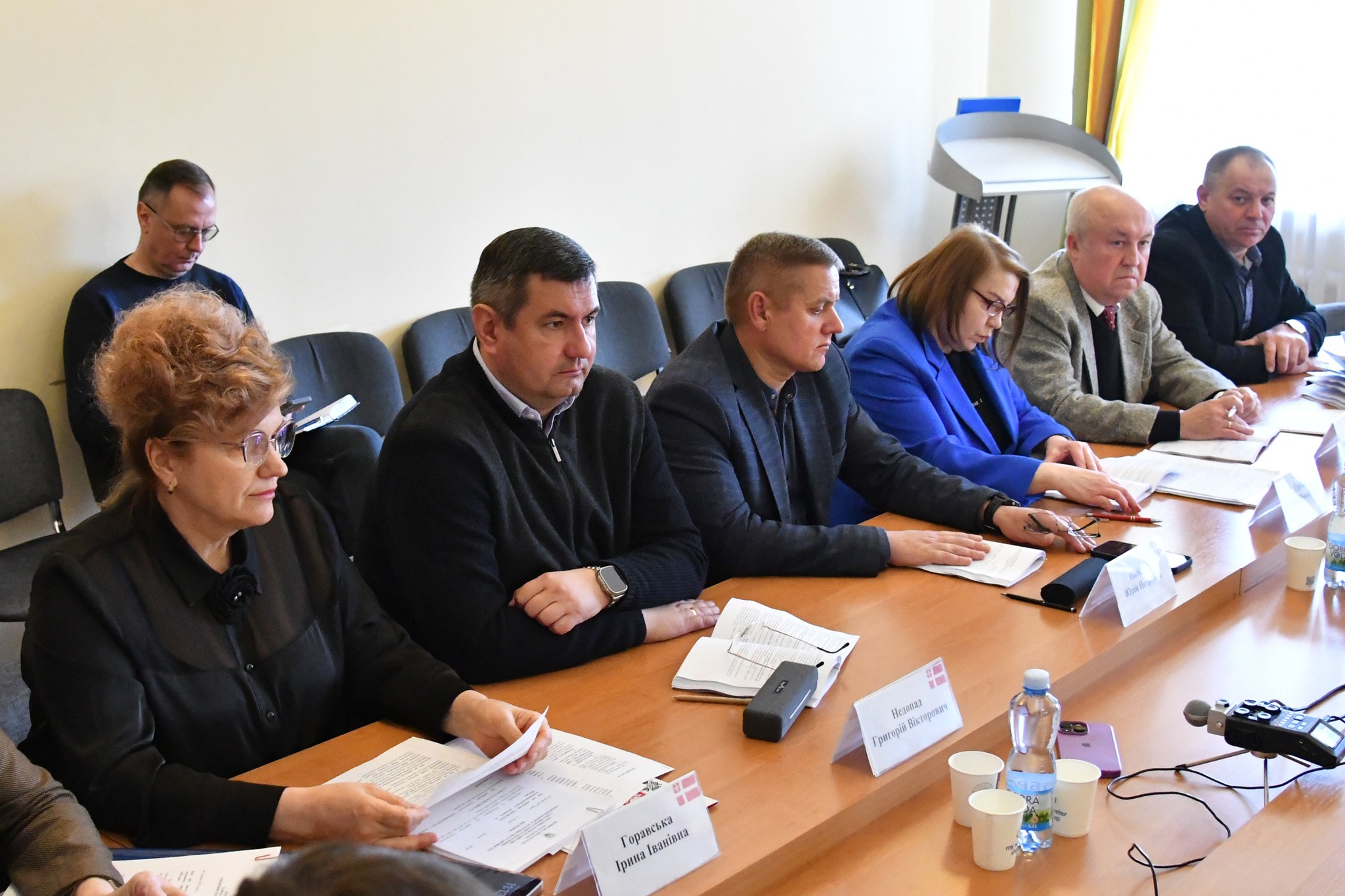 ЗВЕРНЕННЯ ДО ЦЕНТРАЛЬНОЇ ВЛАДИ, ЗВІТИ КЕРІВНИКІВ КОМУНАЛЬНИХ ЗАКЛАДІВ, ПЕРСПЕКТИВИ РЕАБІЛІТАЦІЇ ДІТЕЙ