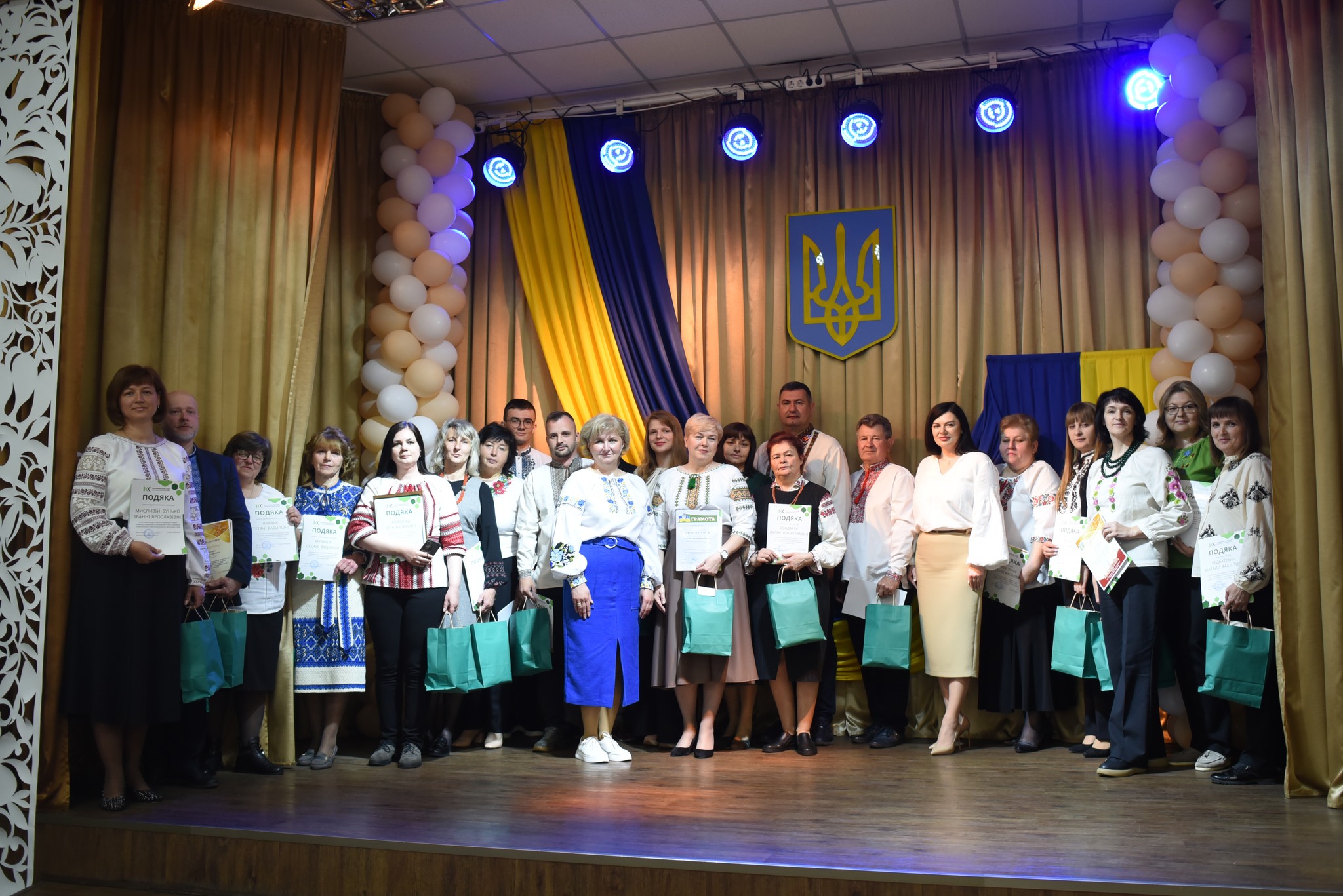 МРІЯТИ, ДІЯТИ, ДОСЯГАТИ – У КНЯГИНИНІВСЬКОМУ ЛІЦЕЇ ВІДЗНАЧИЛИ ТАЛАНОВИТИХ І АКТИВНИХ