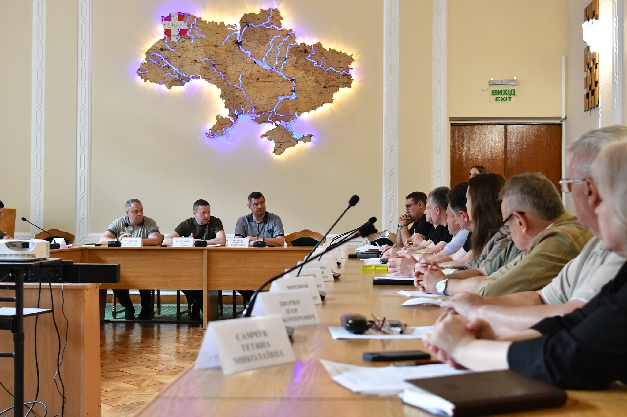 СПРОМОЖНІСТЬ І РОЗВИТОК: УЗГОДЖУВАЛЬНА ЗУСТРІЧ КЕРІВНИКІВ ОБЛАСТІ І МЕДИЧНИХ ДИРЕКТОРІВ
