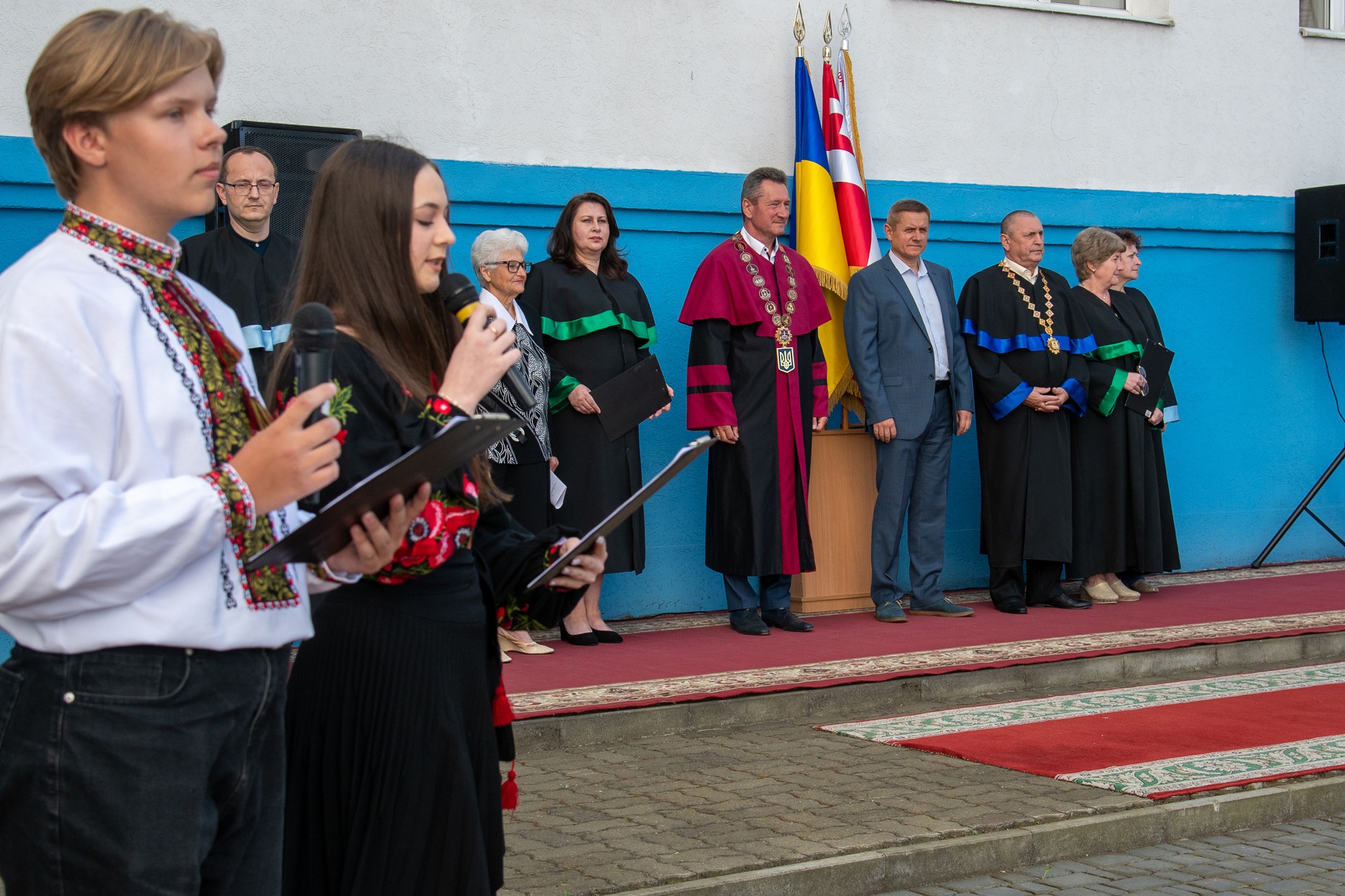 У КОЛЕДЖІ ТЕХНОЛОГІЙ, БІЗНЕСУ НА ПРАВА – ОСОБЛИВИЙ ВИПУСК – ПЕРШИЙ «ВОЄННИЙ»