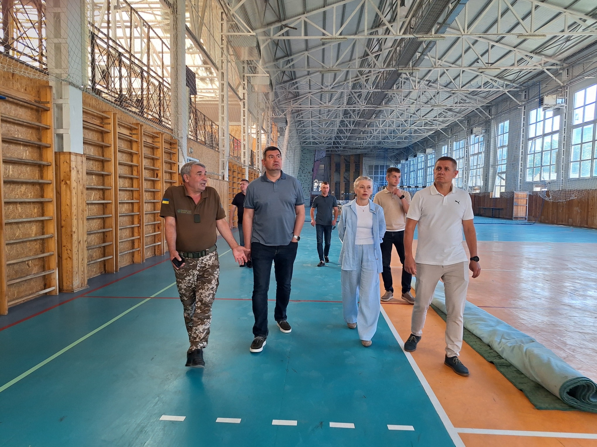 ВІДНОВИТИ ДО ПОЧАТКУ НАВЧАЛЬНОГО РОКУ: В ЛІЦЕЇ ЛІКВІДОВУЮТЬ НАСЛІДКИ ВОРОЖОЇ АТАКИ