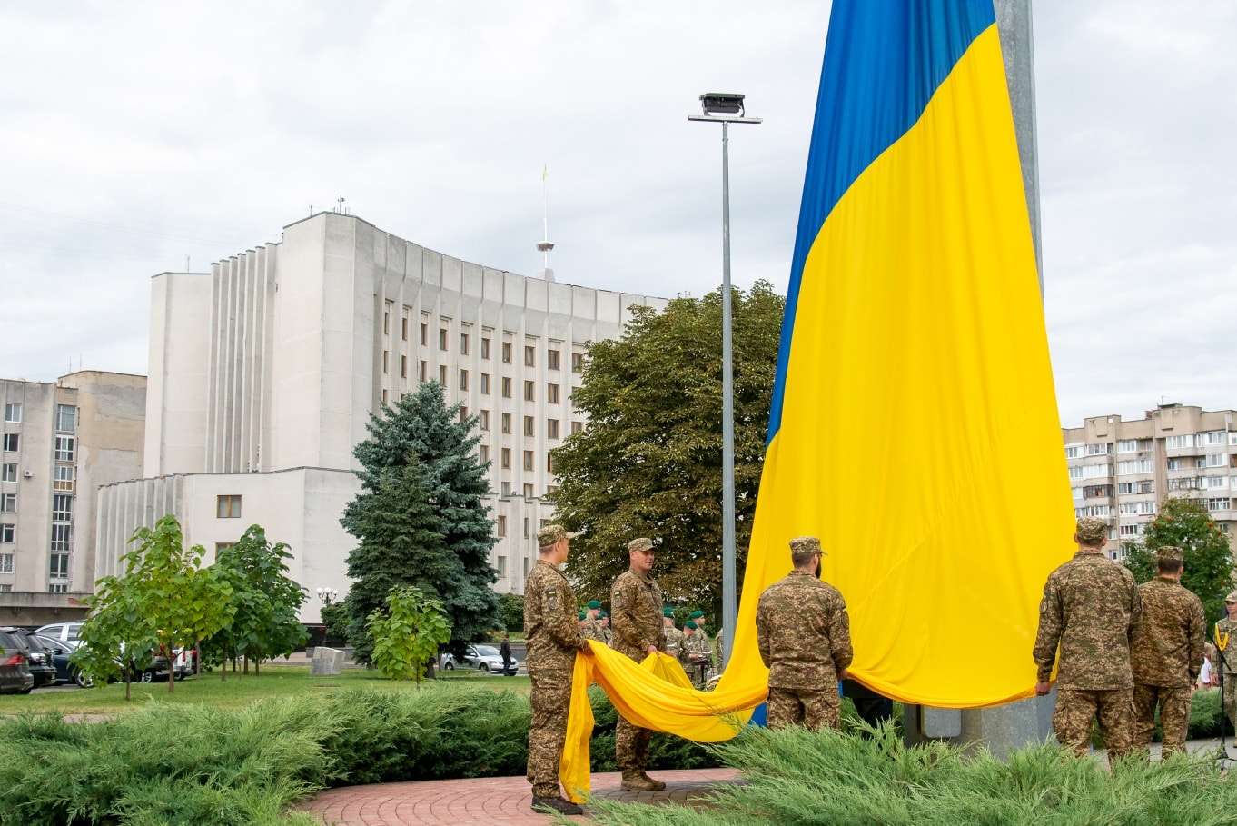 СТЯГ БОРОТЬБИ, ВОЛІ І ЄДНОСТІ