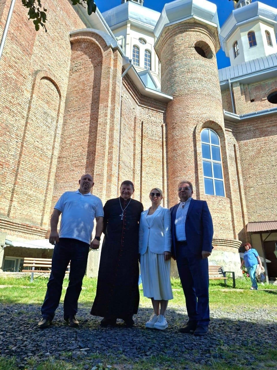 МОНАСТИР ОТЦІВ ВАСИЛІАН ВІДЗНАЧИВ 30-РІЧЧЯ ВІДРОДЖЕННЯ