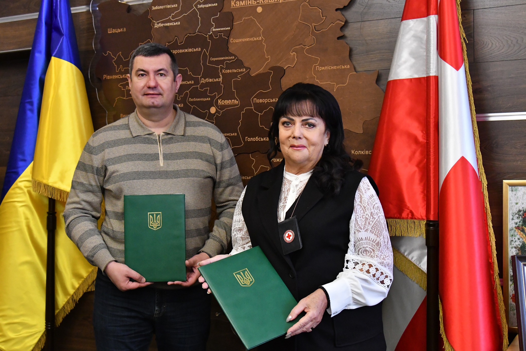 ВОЛИНЬРАДА І ОБЛАСНА ОРГАНІЗАЦІЯ ЧЕРВОНОГО ХРЕСТА УКЛАЛИ МЕМОРАНДУМ