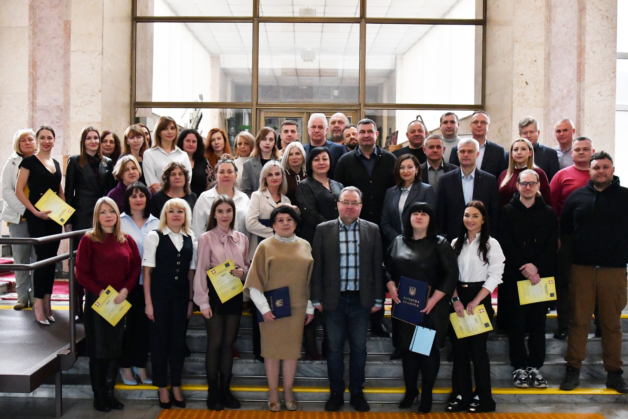 МІСЦЕВЕ САМОВРЯДУВАННЯ – ОСНОВА ДЕМОКРАТИЧНОГО УСТРОЮ