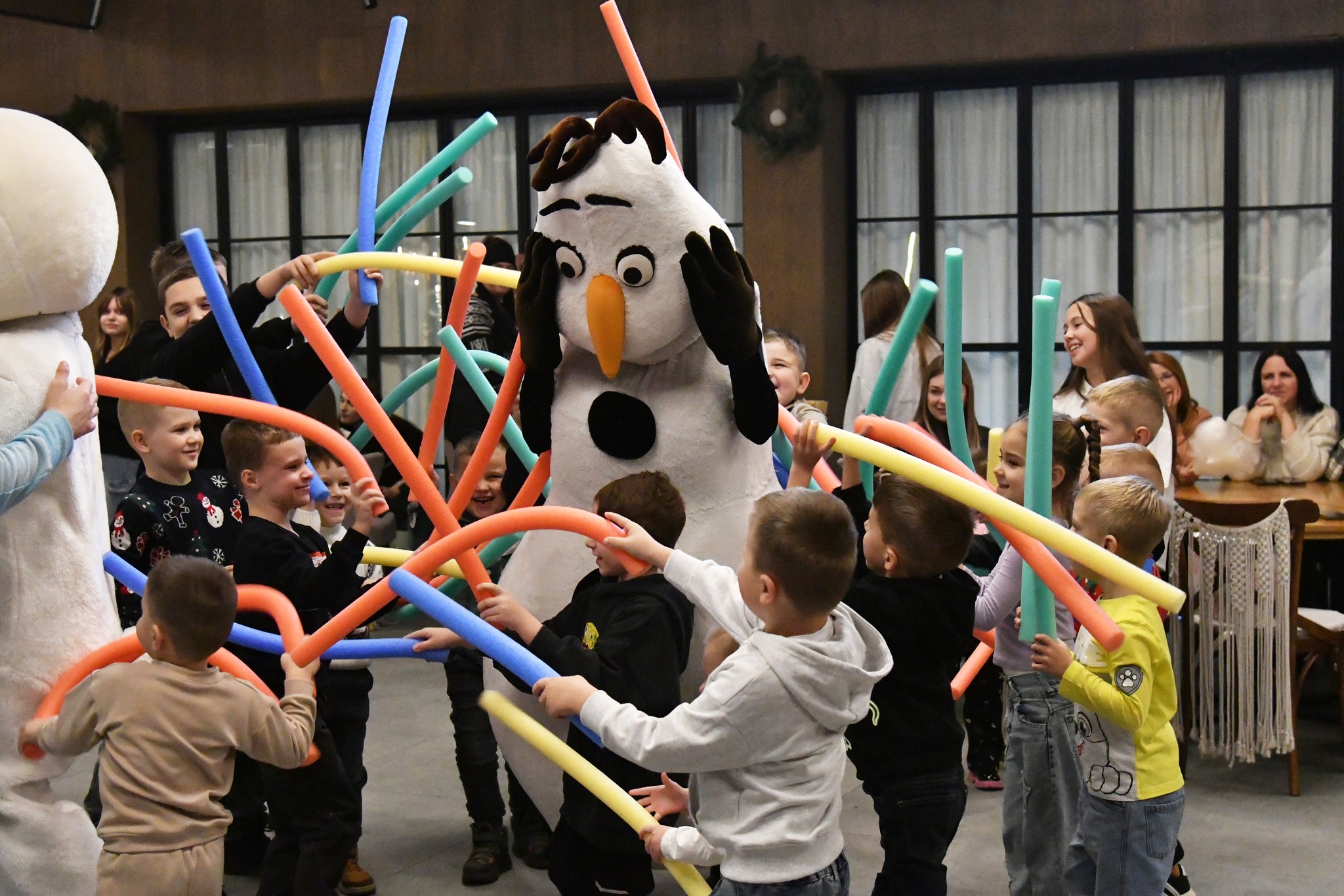 ЩЕДРИЙ МИКОЛАЙ – СВЯТО ДЛЯ ДІТЕЙ ЗАХИСНИКІВ
