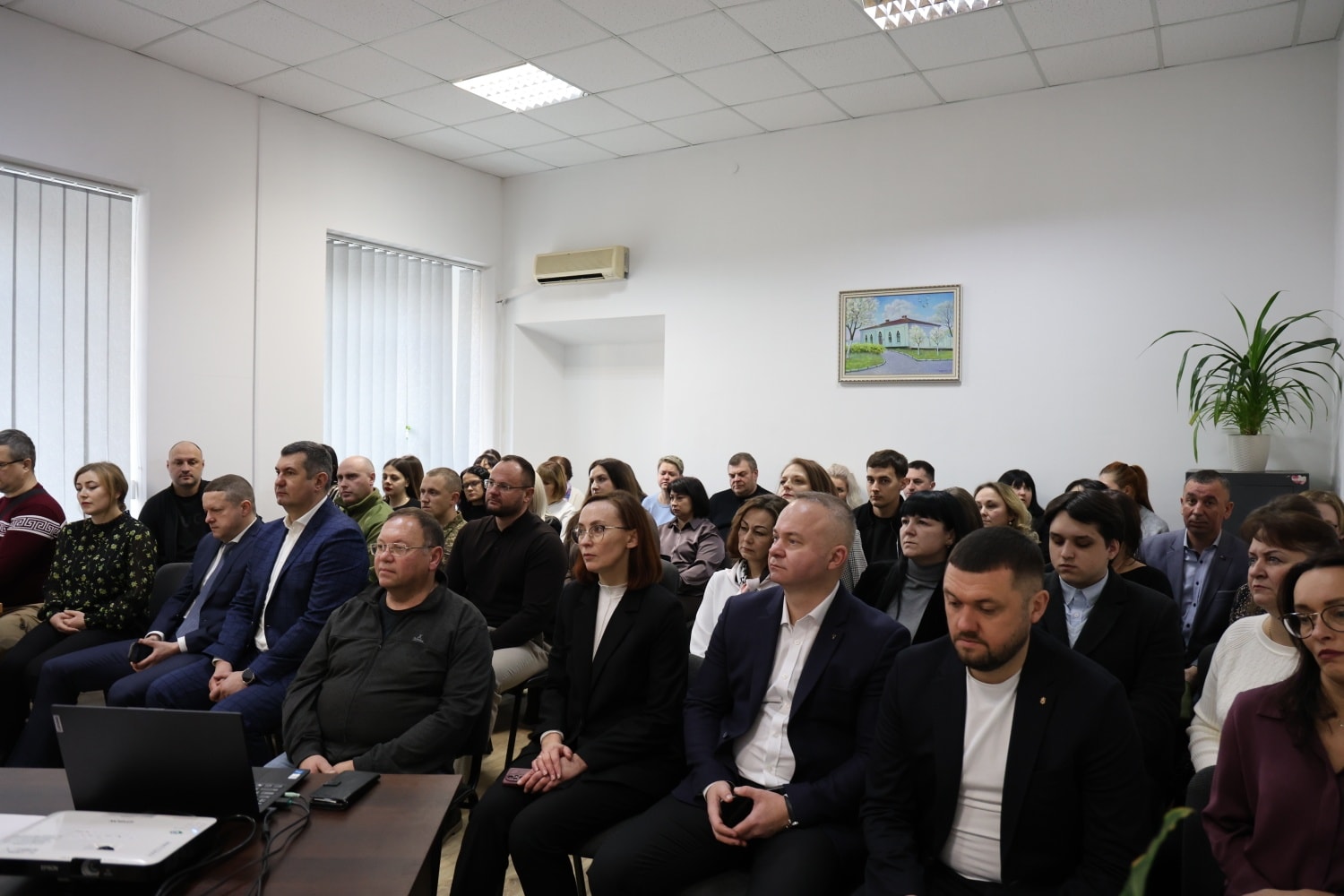 ПРАЦІВНИКИ ВИКОНАВЧОЇ СЛУЖБИ ВІДЗНАЧАЮТЬ ПРОФЕСІЙНЕ СВЯТО