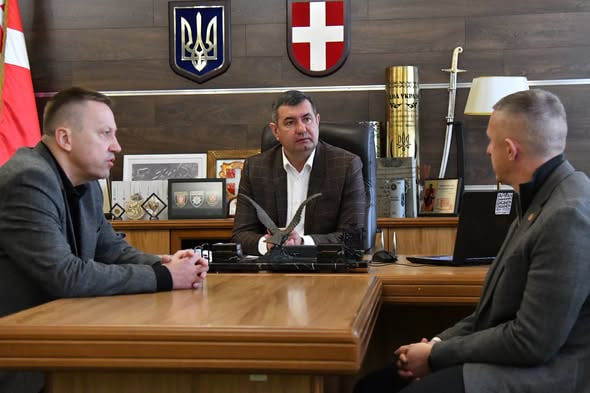 ВІЗИТ-ЗНАЙОМСТВО КЕРІВНИКА ТЕРИТОРІАЛЬНОГО УПРАВЛІННЯ ДЕРЖКАЗНАЧЕЙСТВА ДО ВОЛИНЬРАДИ