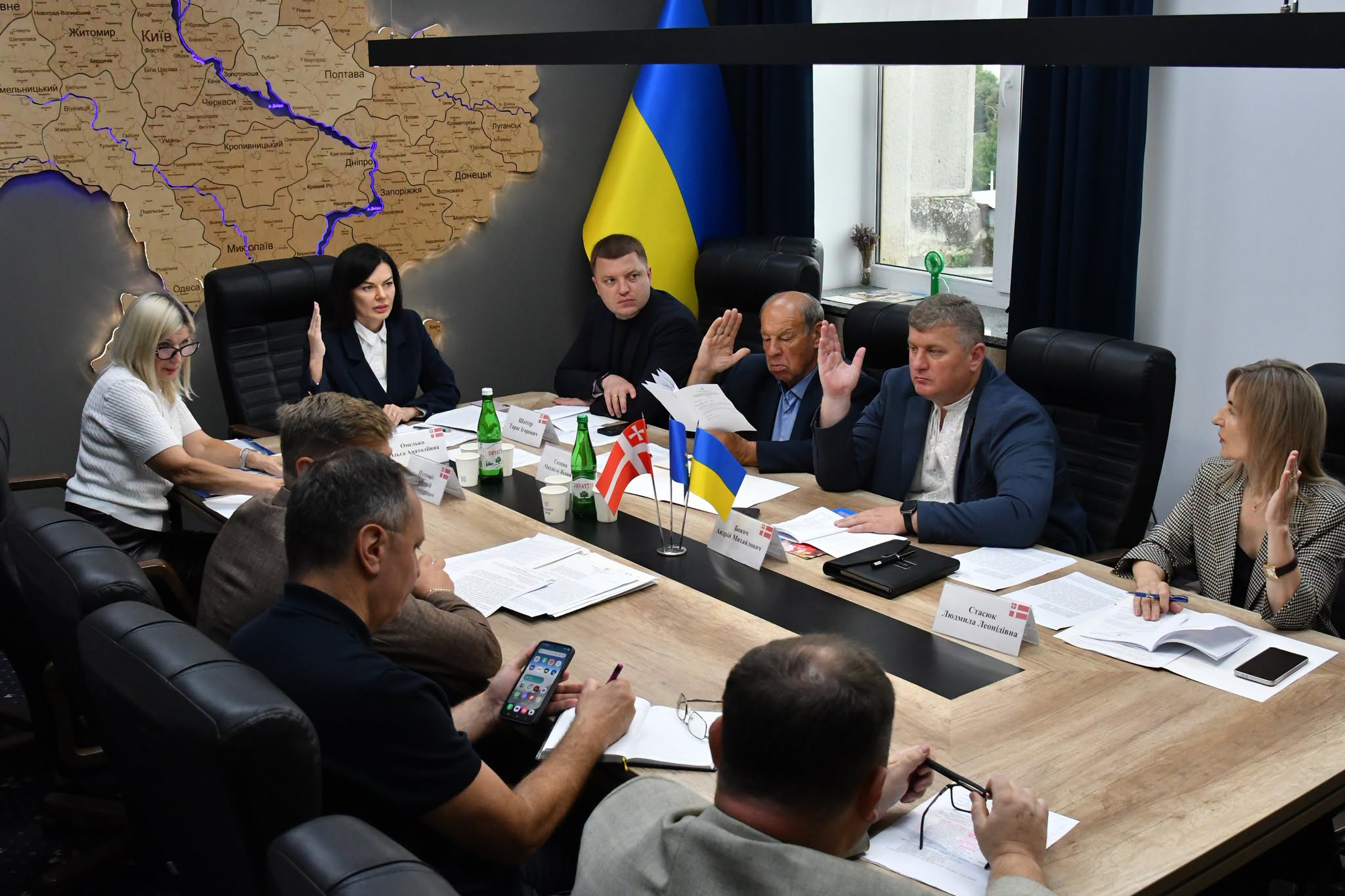 ВИЗНАЧЕНО ЛАВРЕАТІВ ОБЛАСНИХ ПРЕМІЙ І СТИПЕНДІЙ У ГАЛУЗІ ОСВІТИ